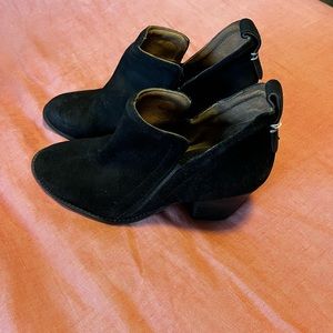Black Jeffrey Campbell Booties, Size 10
